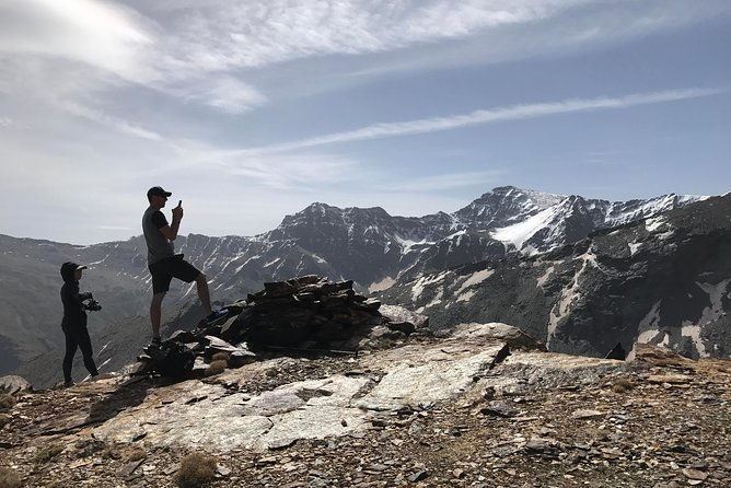 granada-high-sierra-nevada-hiking-tour-to-3000-meters