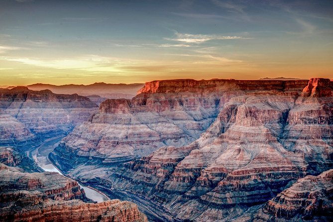 grand-canyon-hoover-dam-view-skywalk-lunch-options-free-wifi