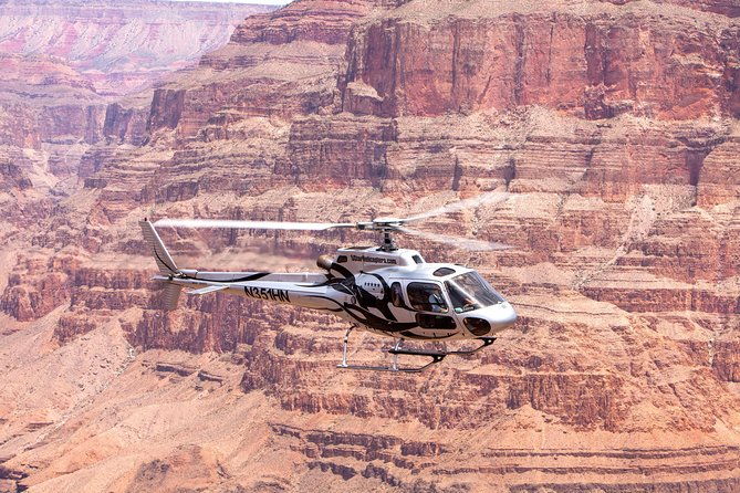 grand-canyon-west-rim-luxury-helicopter-tour-from-las-vegas