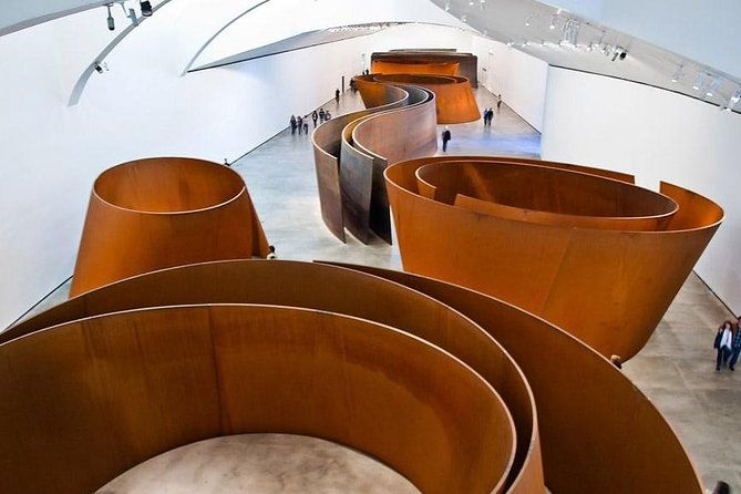 guggenheim-bilbao-museum-private-tour
