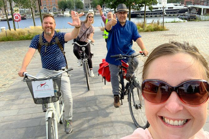 guided-bike-tour-2-hours-highlights-of-antwerp