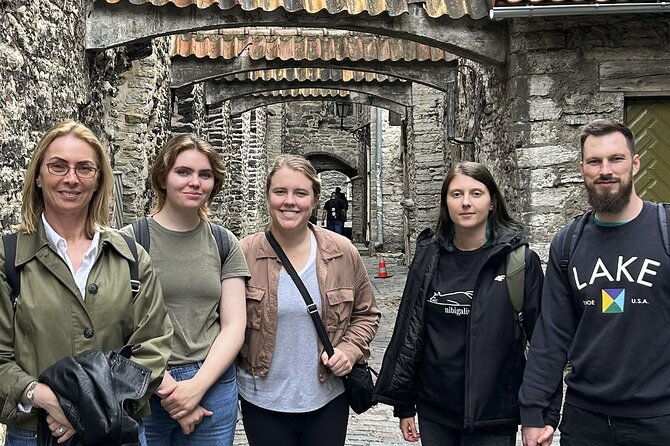 guided-old-town-tallinn-historical-walking-tour