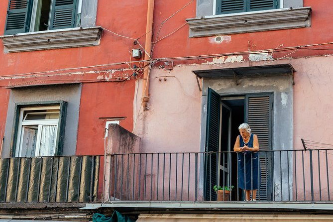 highlights-hidden-gems-private-walking-tour-naples-delights