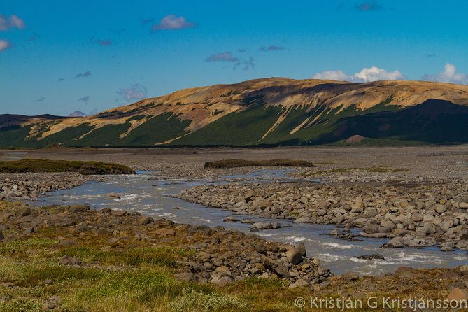 highlights-of-iceland-private-guided-super-jeep-tour