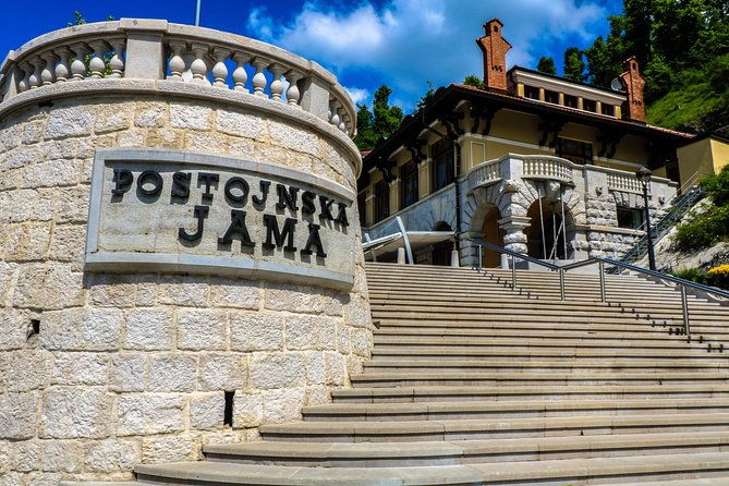 highlights-of-slovenia-postojna-bled-tickets-included