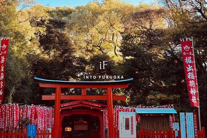 historical-tour-of-fukuoka-castle-and-gokoku-shrine