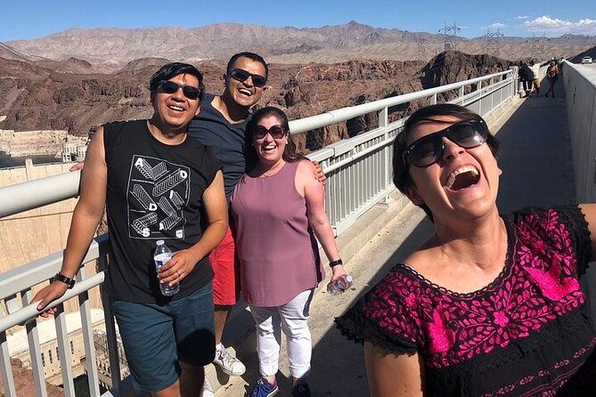 hoover-dam-with-walk-on-top-and-seven-magic-mountains-vip-tour