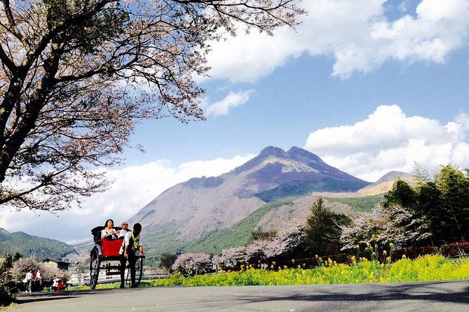 hot-spring-capital-of-yufuin-rickshaw-tour