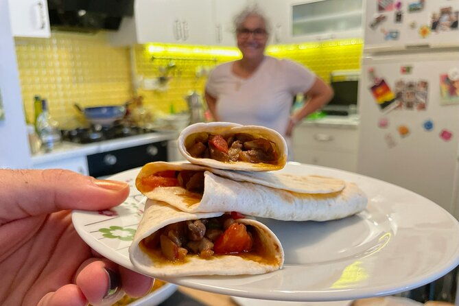 istanbul-vegan-vegeterian-cooking-class-with-locals-at-home