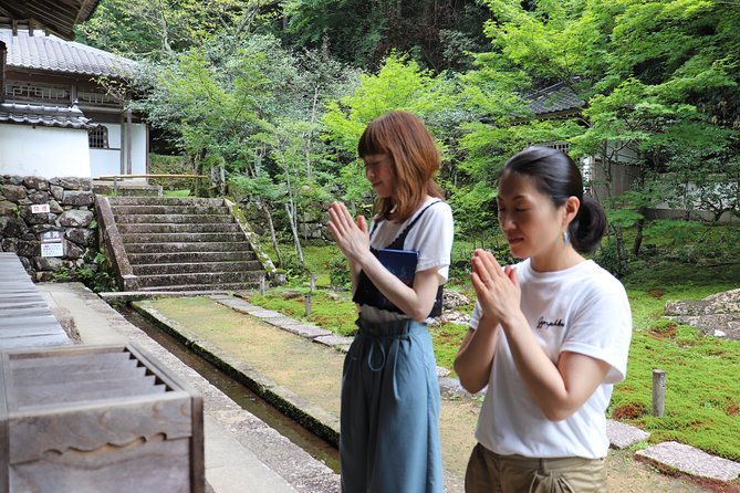 izushi-matchmaking-red-stamp-tour-local-tour-guide