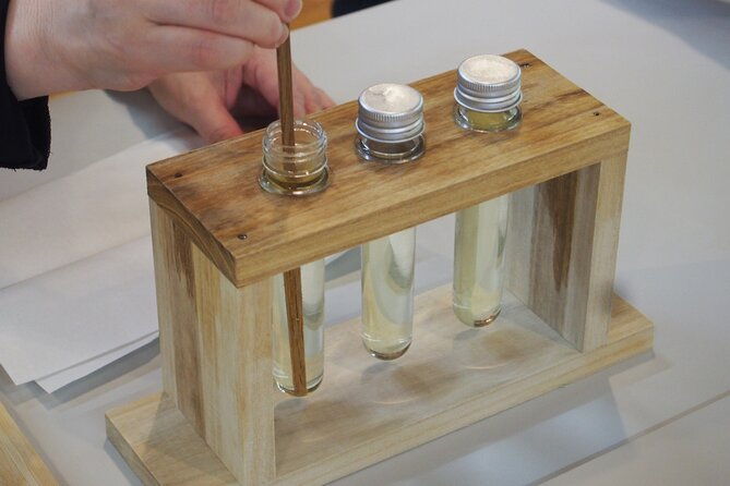 japanese-chopsticks-making-in-toyama-with-guide