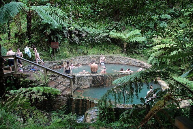 jeep-tour-to-sete-cidades-and-fogo-lake