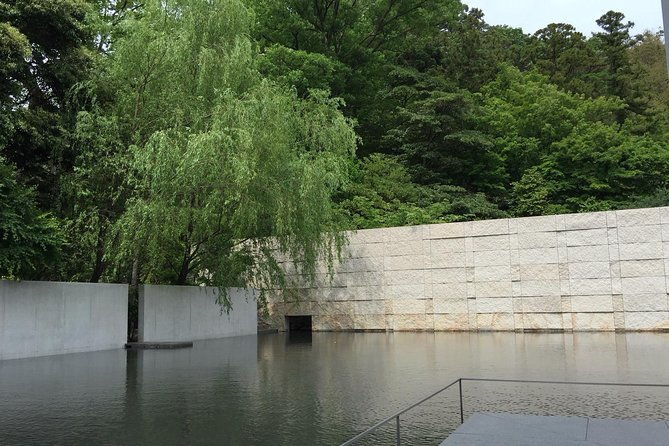 kanazawa-highlights-tour-including-kenrokuen-garden