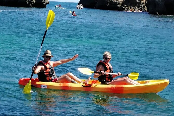 kayak-adventure-through-the-ponta-da-piedade-caves-in-lagos