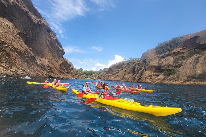 kayak-tour-at-calanques-national-park-ciotat