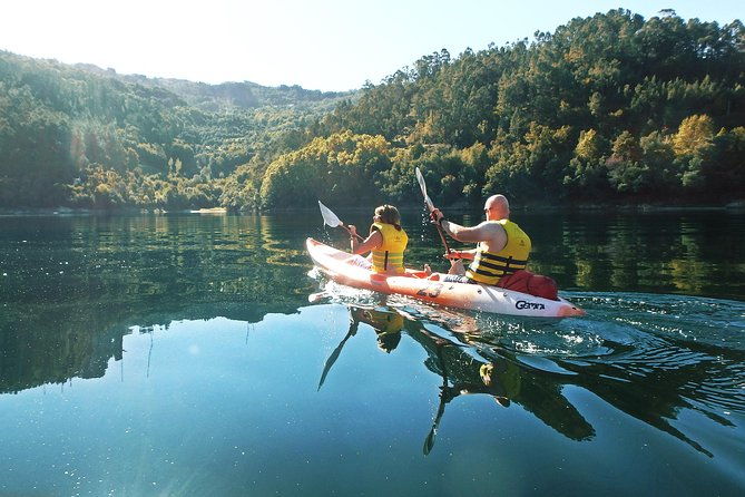 kayaking-and-waterfall-in-peneda-geres-national-park-from-porto