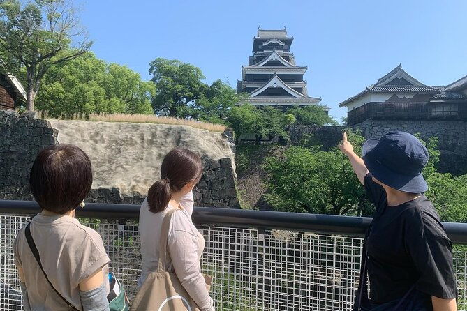 kumamoto-castle-walking-tour-with-local-guide