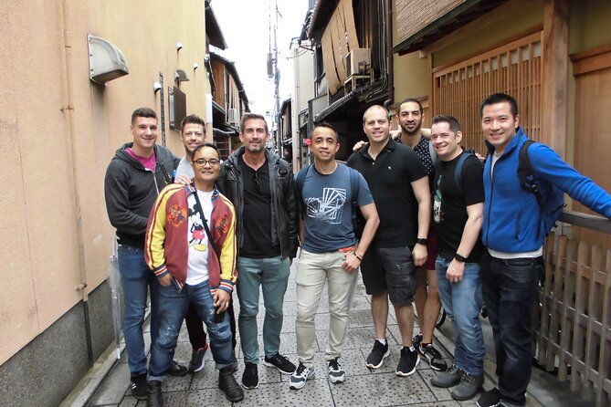 kyoto-4-hr-gion-private-guided-tour-maiko-or-geisha-dinner