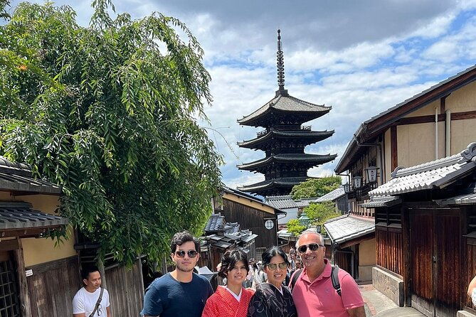 kyoto-6hr-private-guided-tour-sushi-making-experience