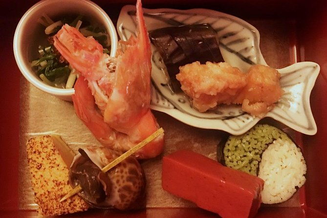kyoto-luxury-sake-whisky-and-cocktail-tour