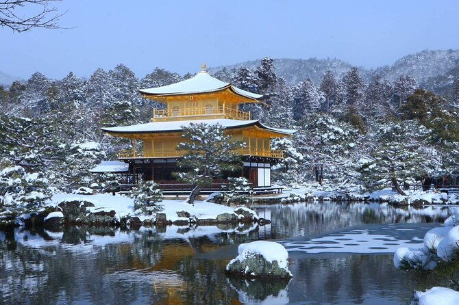 kyoto-nara-day-tour-golden-pavilion-fushimi-inari-deer-park