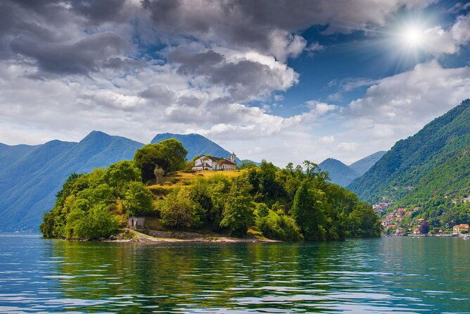 lake-como-private-boat-tour-2h-como-villa-balbianello-more