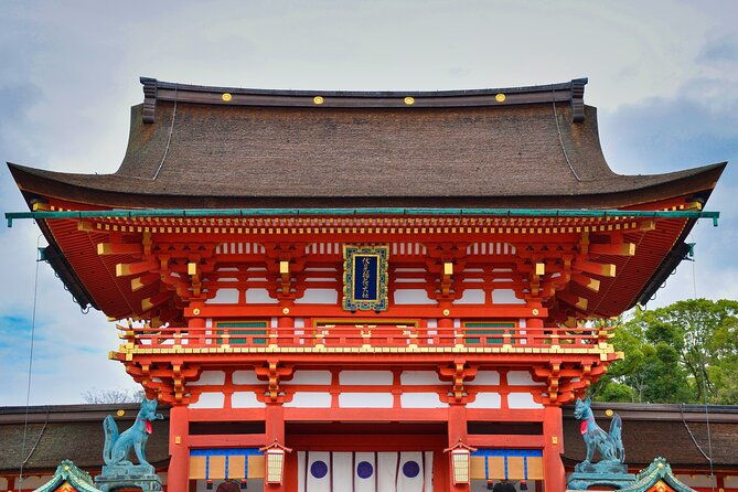 lets-enjoy-kyoto-in-a-kimono-visit-the-mysterious-fushimi-inari