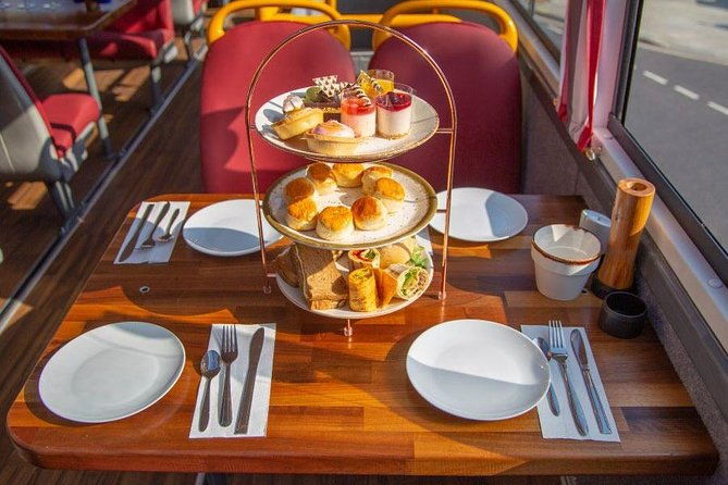 london-afternoon-tea-bus-with-panoramic-tour-on-upper-deck