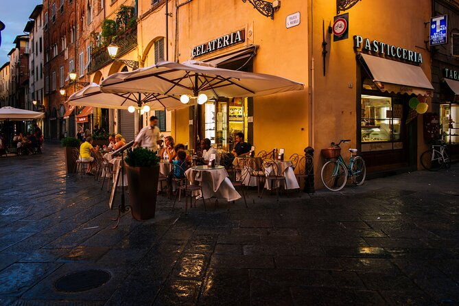 lucca-a-walking-food-tour-with-full-meal-by-do-eat-better
