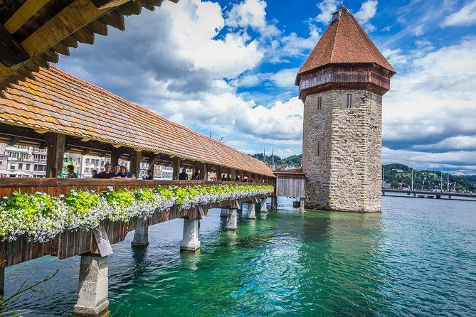 lucerne-ch-experience-cheese-chocolate-chapel-bridge-chateau
