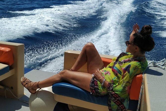 luxury-blue-cave-hvar-and-vis-boat-tour-from-split-and-brac