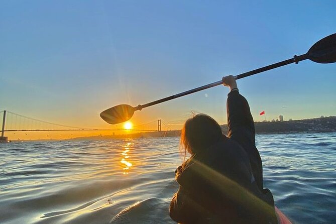 maidens-tower-canoe-tour-istanbul-from-the-waters
