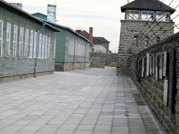 mauthausen-private-tour-from-linz