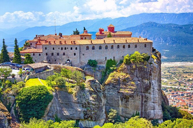 meteora-self-guided-app-based-driving-tour