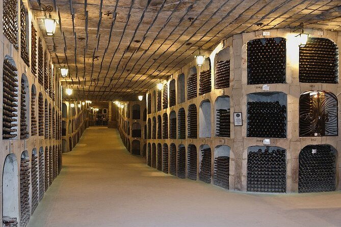 milestii-mici-underground-winery-tour-including-wine-tasting