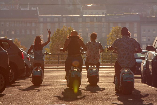 monsteroller-e-scooter-rental-in-budapest