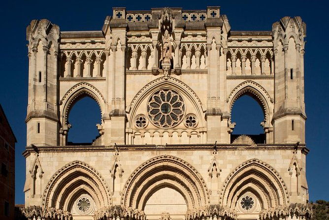 monumental-basin-day-guided-tour