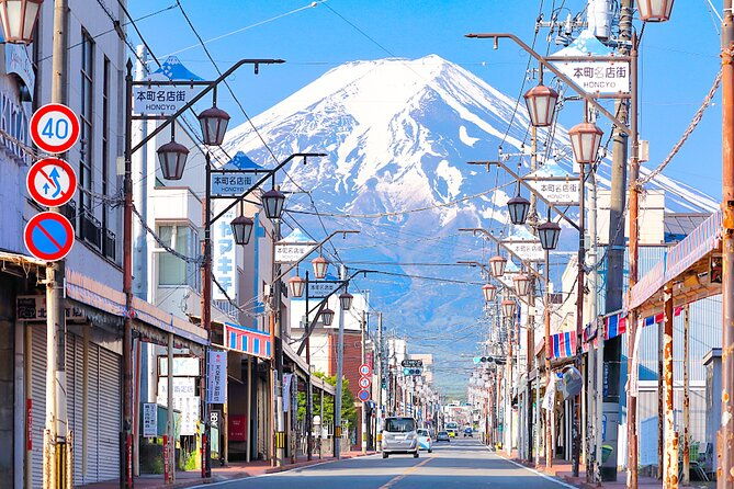 mt-fuji-arakurayama-sengen-parkoshino-hakkaikawaguchi-lake-tour