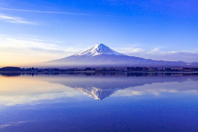 mt-fuji-five-lakes-area-private-tour-with-licensed-guidekawaguchiko-area-dep