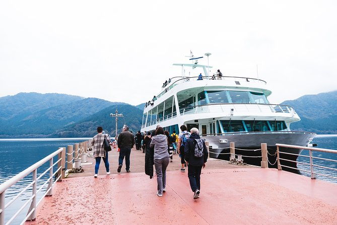 mt-fuji-hakone-cruise-drum-show-bullet-train-1-day-from-tokyo
