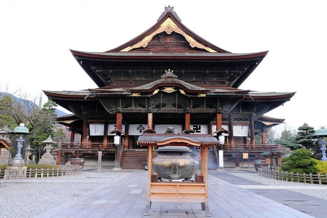 nagano-all-must-sees-4hr-private-tour-with-licensed-guide