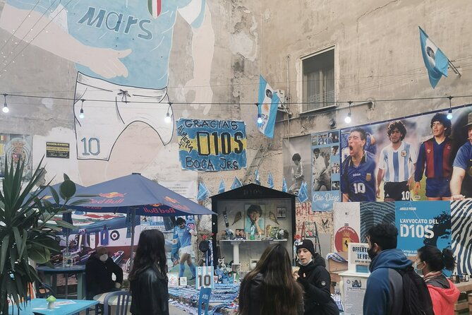 naples-historical-and-street-art-walking-tour