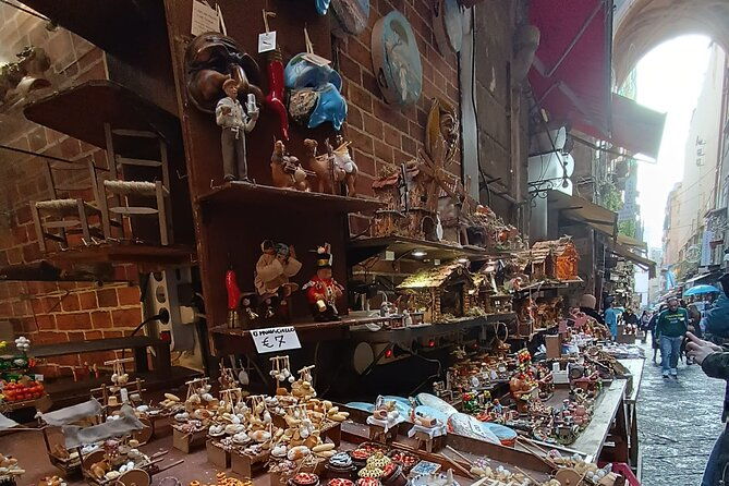 naples-walking-tour-of-the-historical-center