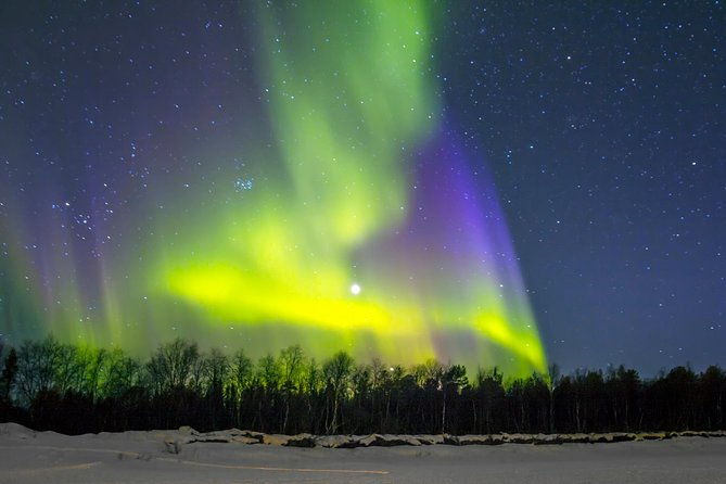 northern-lights-and-chena-hot-springs-tour-from-fairbanks