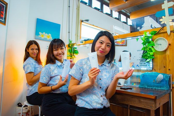 okinawa-blue-cave-snorkeling-and-easy-boat-holding-private-system-very-satisfied-with-the-beautiful-facilities-of-the-shop-with-photo-and-video-shooting-service