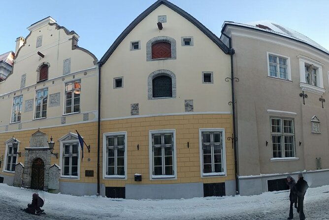 old-tallinn-its-medieval-past-private-tour