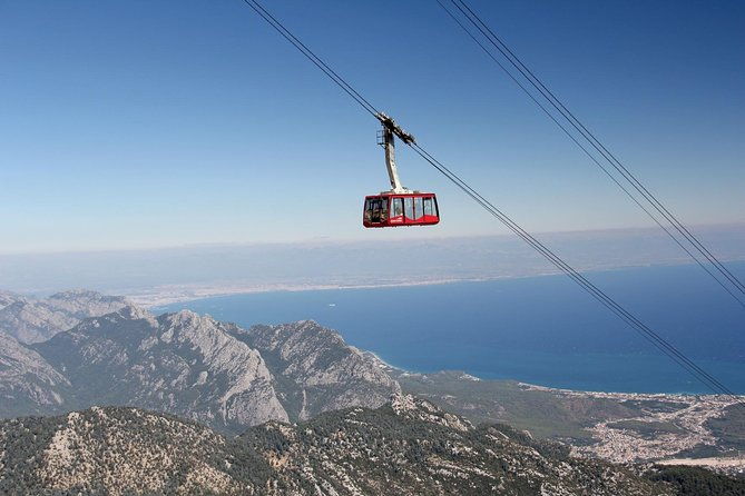 olympos-cable-car-ride-to-tahtali-mountains-from-antalya
