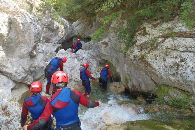 olympus-canyoning-course-entry-to-intermediate