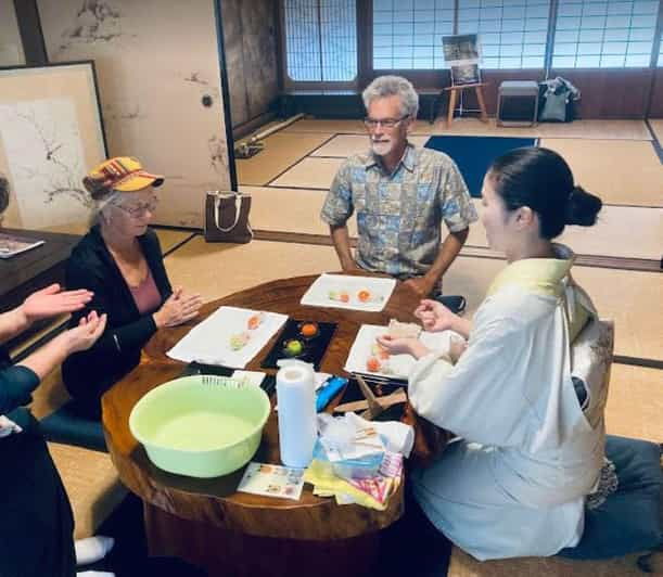 osaka-exclusive-tea-ceremony-wagashi-cooking
