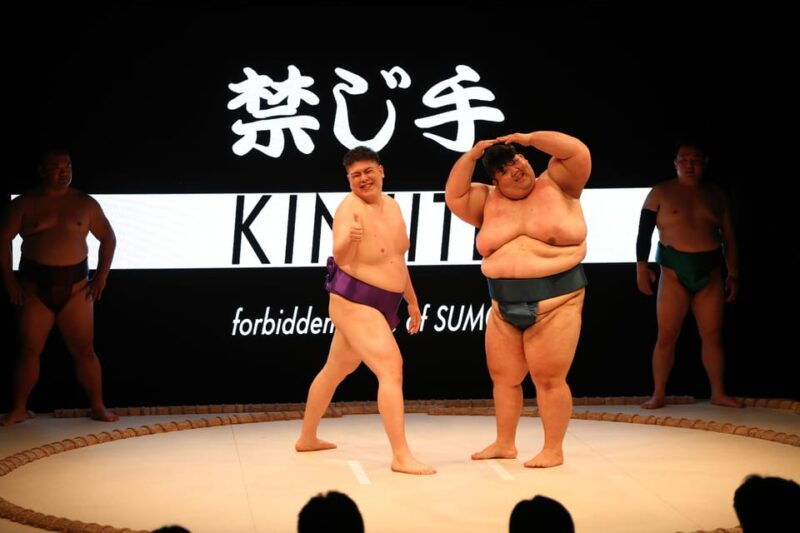 osaka-sumo-stage-show-with-bento-fight-photo-shooting